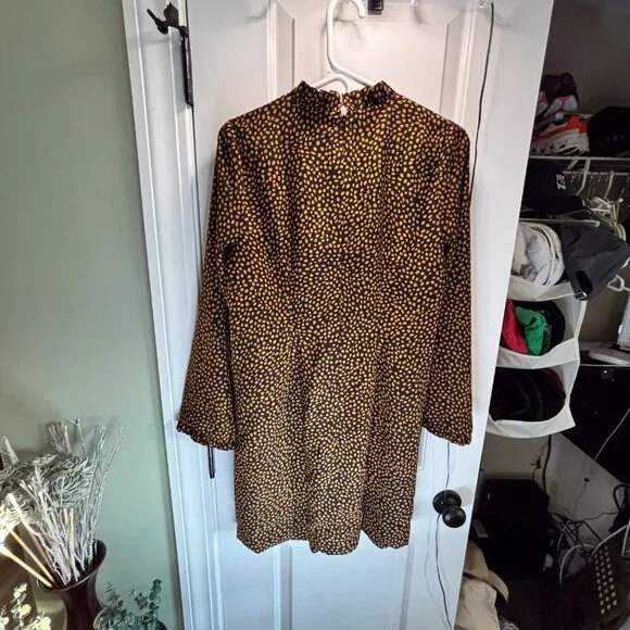 EUC J. Crew Factory Women's Size 6 Gold Dotted Black Dress Animal print - Picture 2 of 13